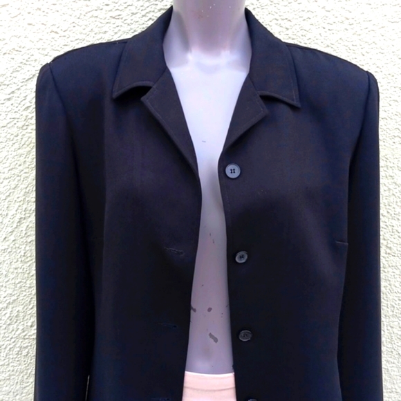 FIRST ISSUE LIZ CLAIBORNE LADIES BLACK (4) BUTTON JACKET/BLAZER (INDONESIA) - Picture 8 of 17